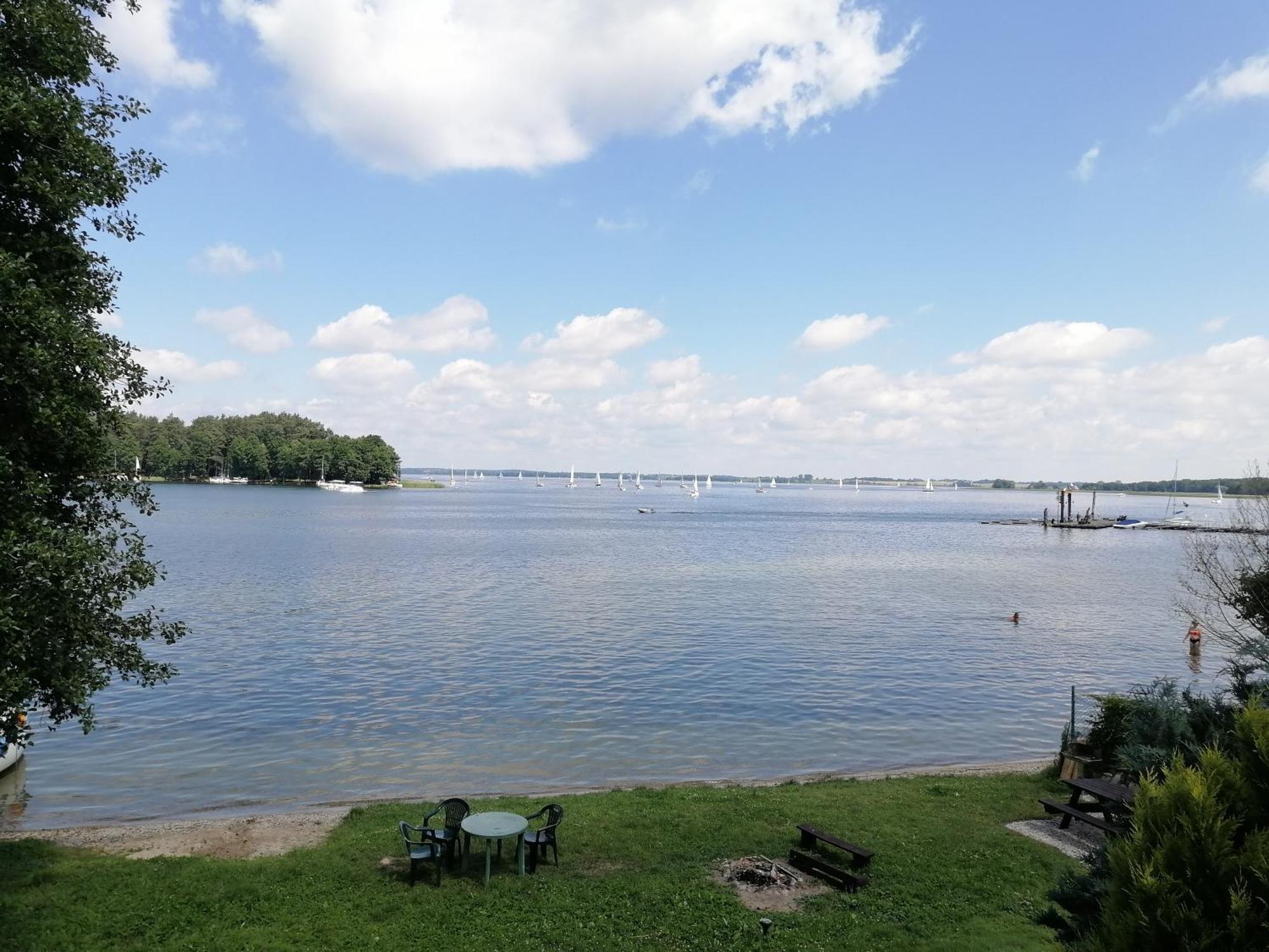 Apartamenty Nad Jeziorem ,,Odpocznij" Rydzewo Luaran gambar